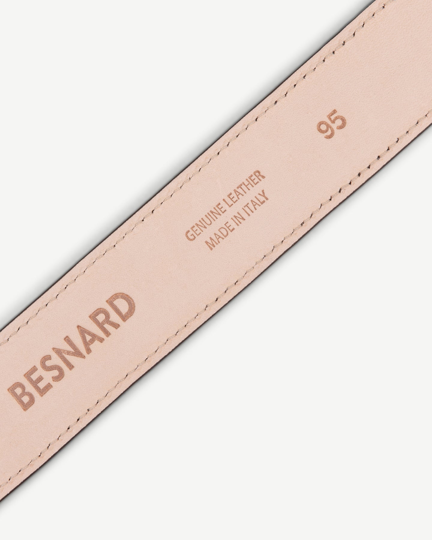 Dress belt with nubuck lining and made in Italy stamp