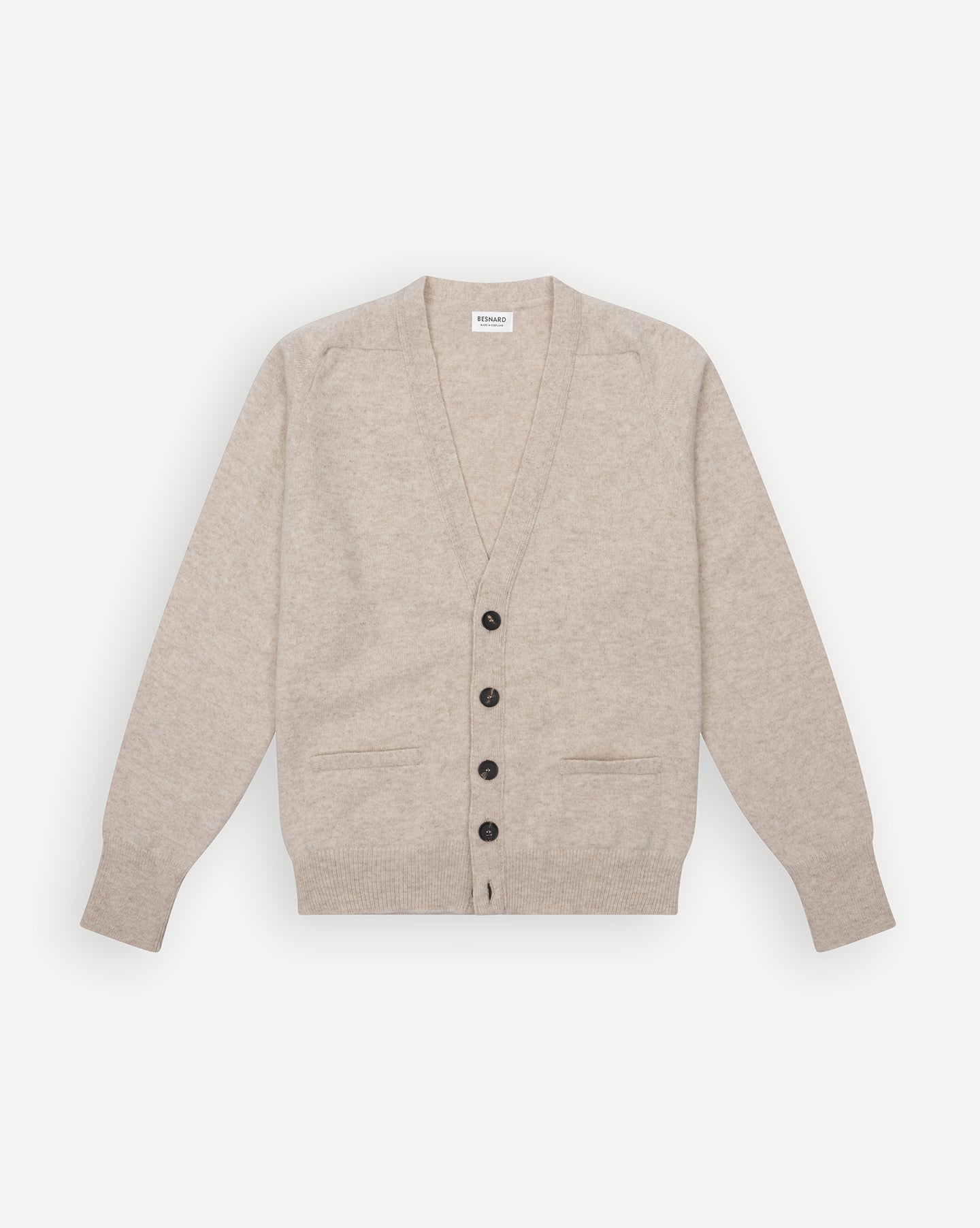 Oatmeal cardigan with horn buttons
