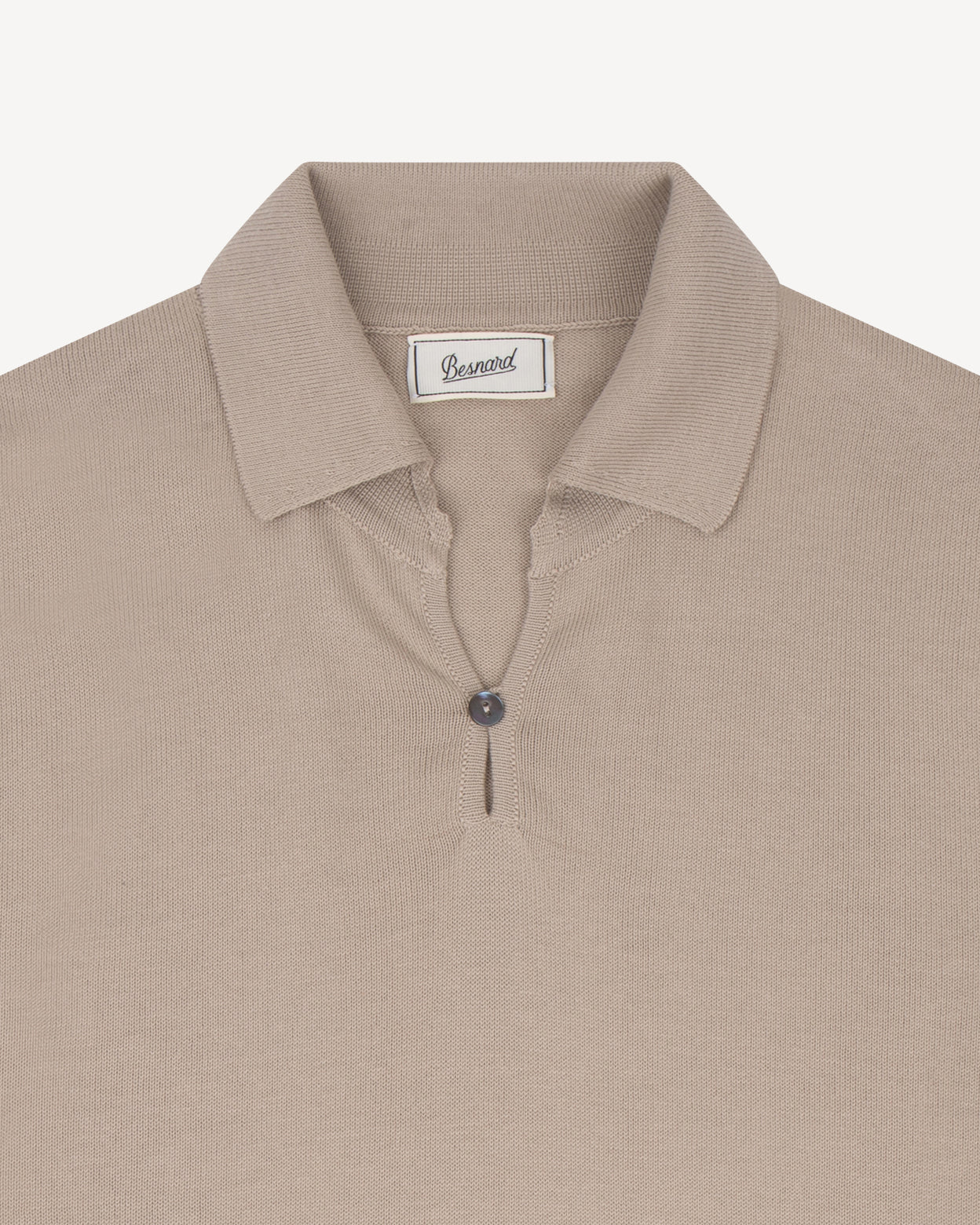 Beige Skipper polo collar with button loop