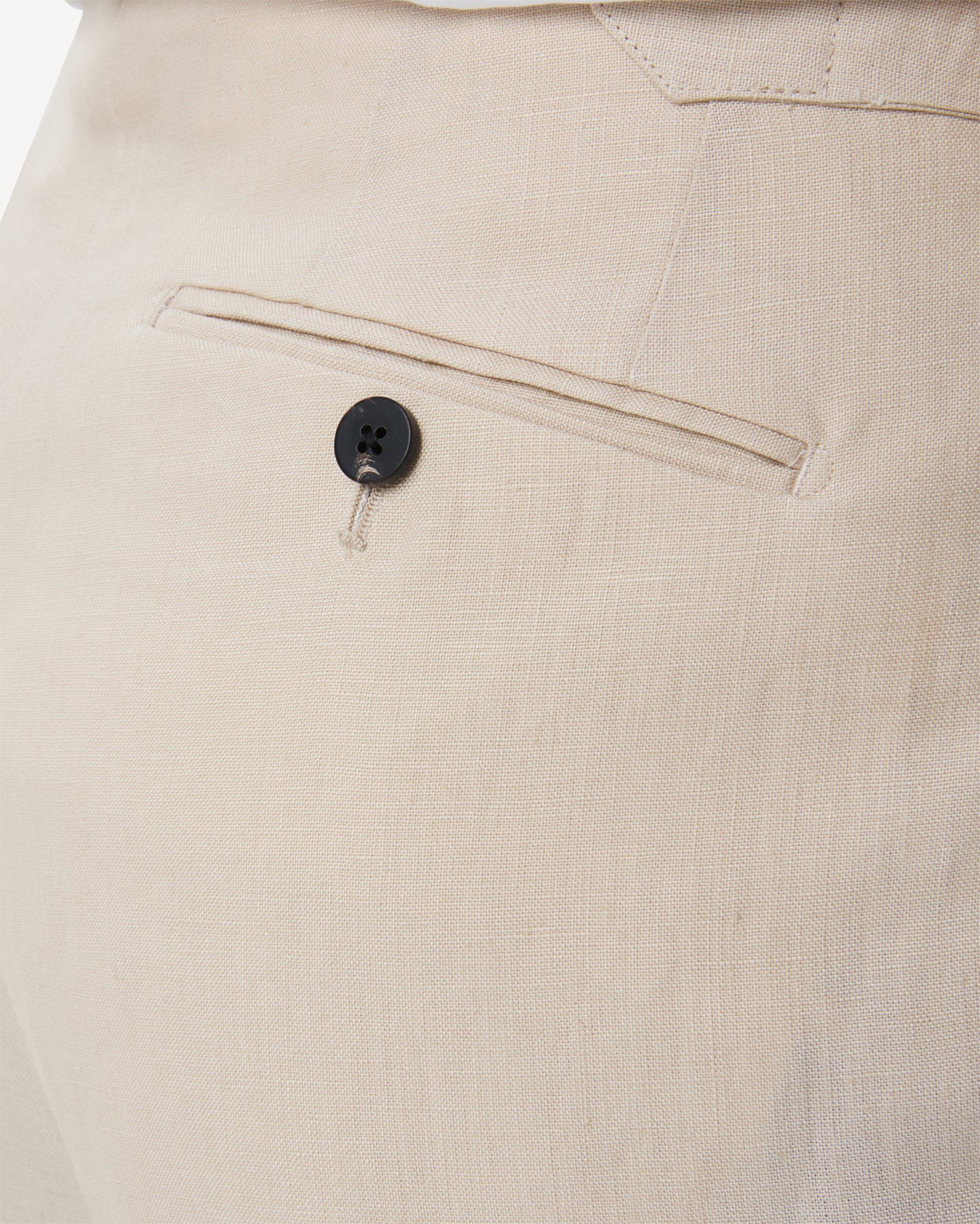 Stone linen trousers with horn buttons