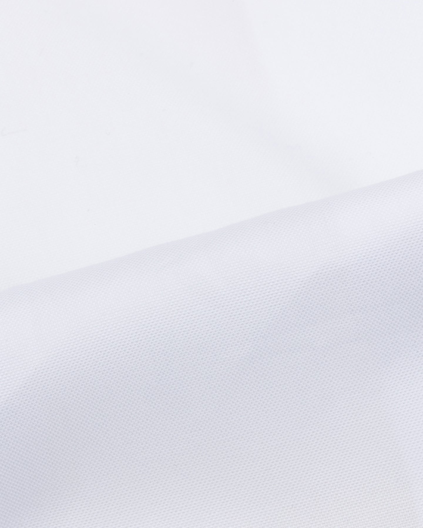 A white pinpoint shirt fabric