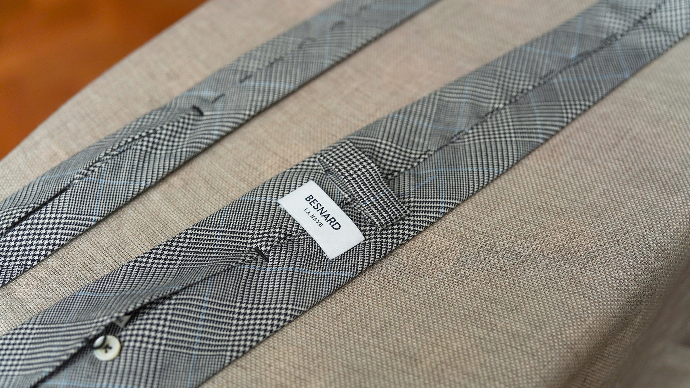 The Seven Fold Tie