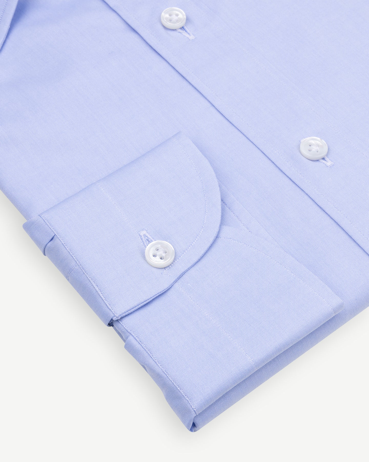 Light blue pinpoint oxford shirt with single cuffs