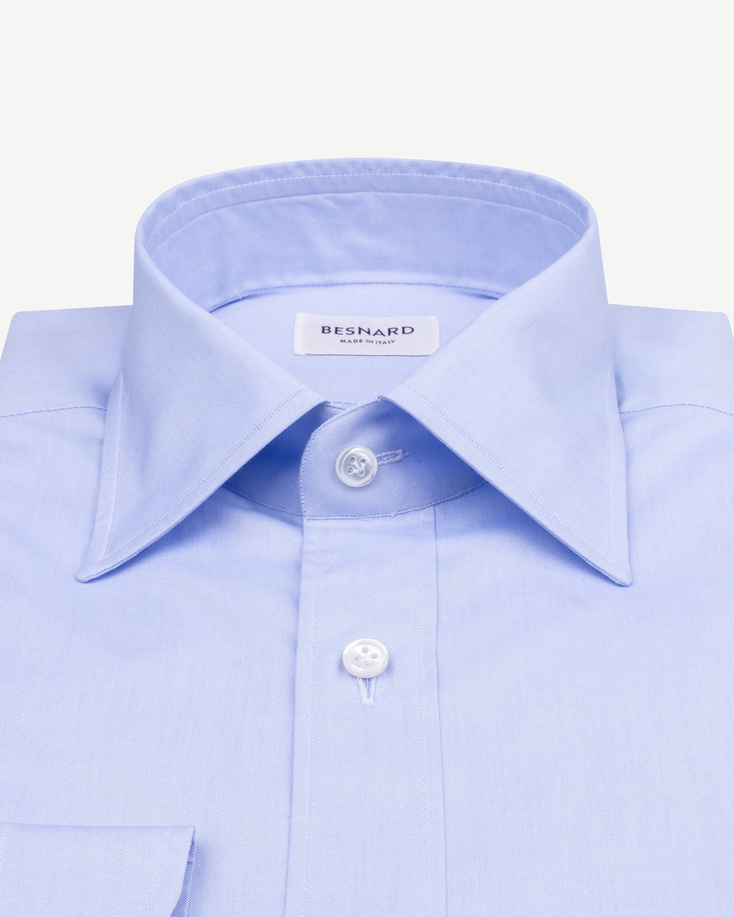 Light blue pinpoint oxford shirt with point collar