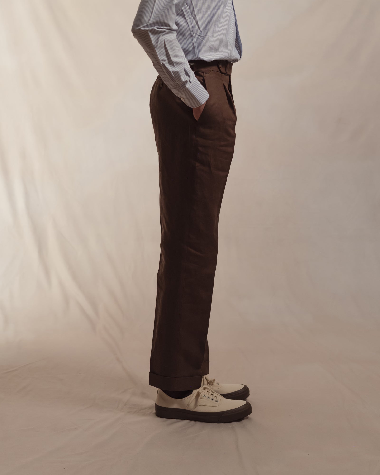 Dark Brown Single Pleat Linen Trousers