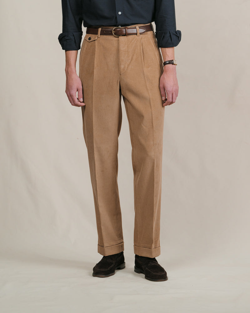 Camel Corduroy Broek met Dubbele Bandplooi